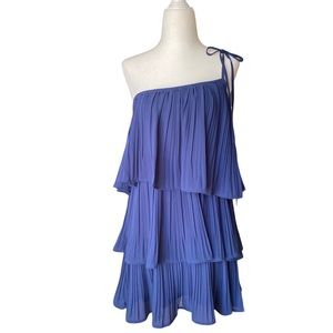 Lulus Navy blue mini asymmetrical off thr shoulder XS party dress. Fully lined.